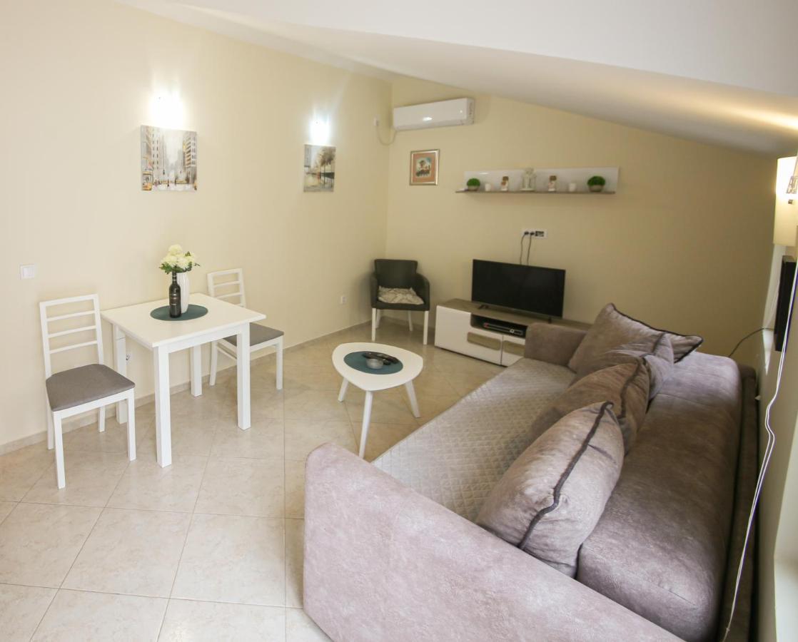 Goga Apartment Kotor Exterior photo